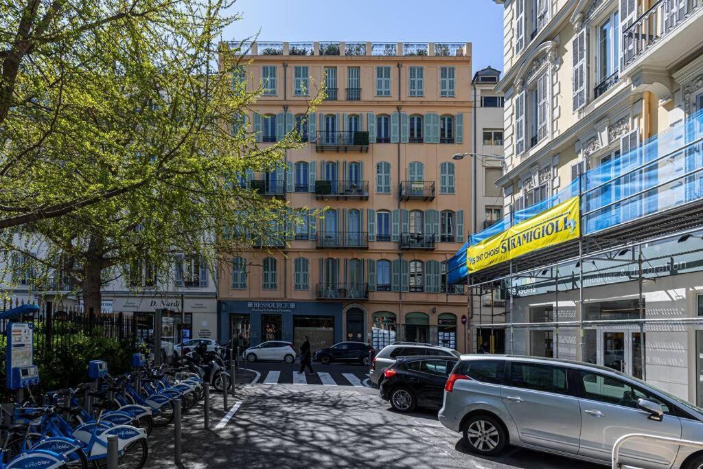 Gubernatis - Beautiful Duplex With Terrace Διαμέρισμα Νίκαια Εξωτερικό φωτογραφία