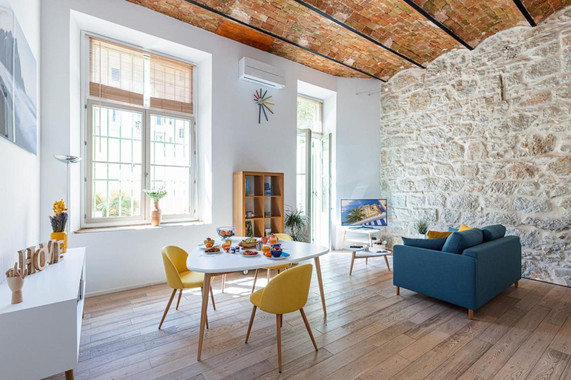 Gubernatis - Beautiful Duplex With Terrace Διαμέρισμα Νίκαια Εξωτερικό φωτογραφία