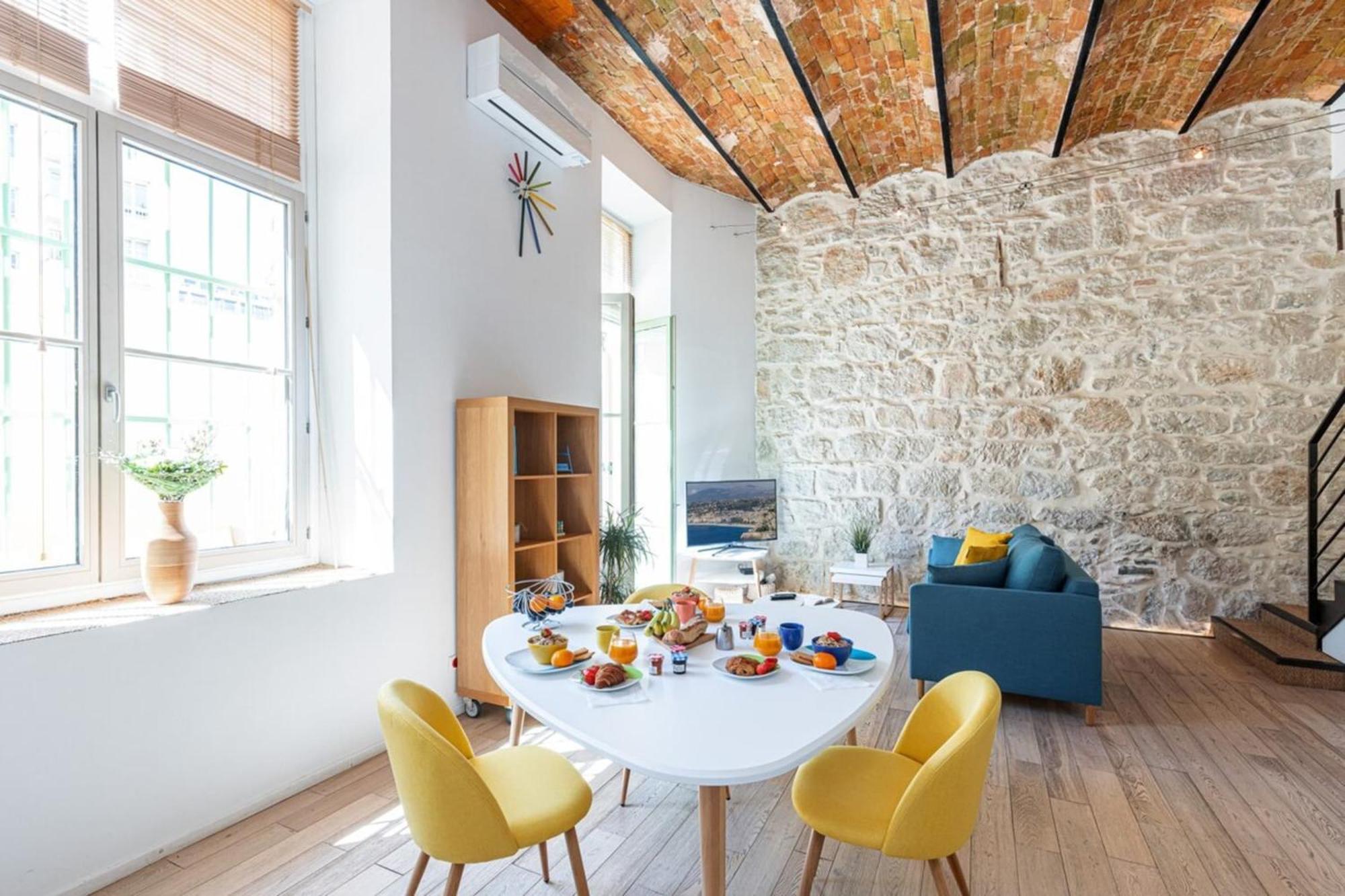 Gubernatis - Beautiful Duplex With Terrace Διαμέρισμα Νίκαια Εξωτερικό φωτογραφία